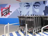 Coluche Détail 2